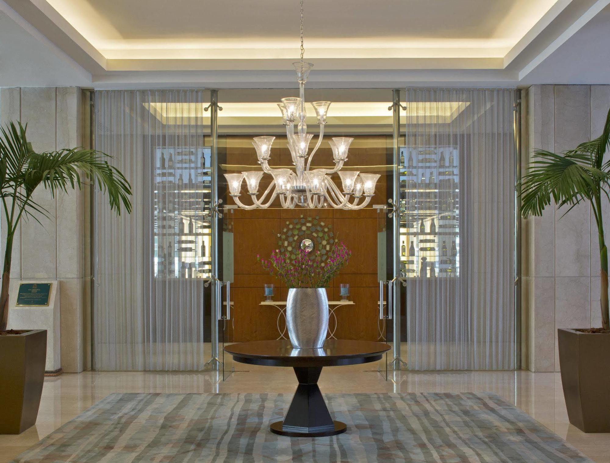 סנטיאגו San Cristobal Tower - A Luxury Collection Hotel מראה פנימי תמונה